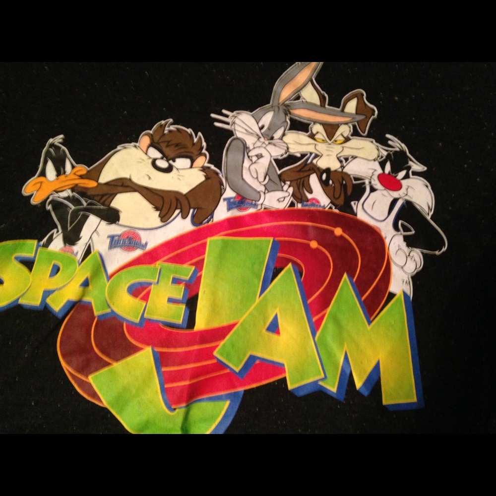 VINTAGE SPACE JAME TEE